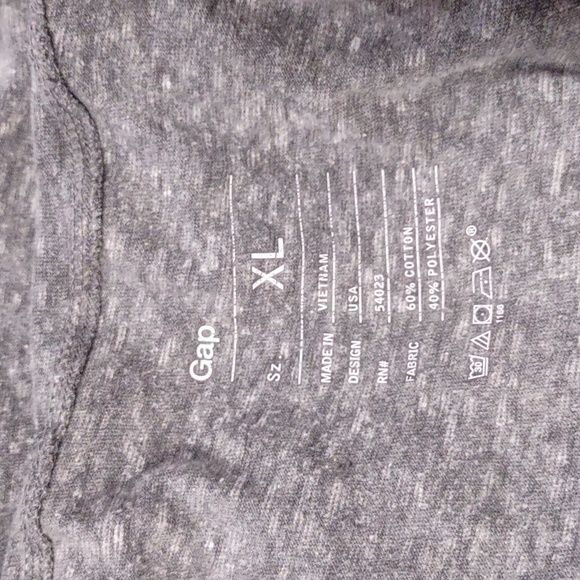 Men's lightweight hoodie with front pouch - Picture 5 of 10